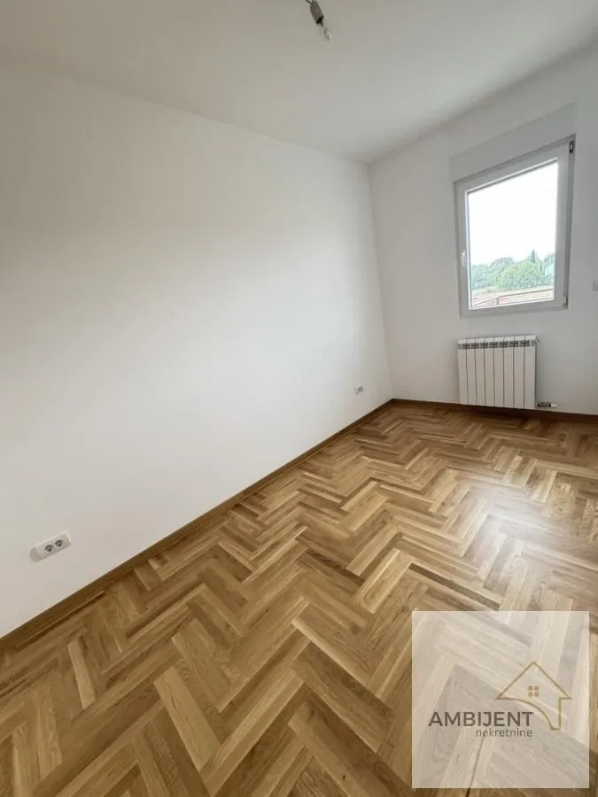 Sale, three bedroom apartment, 73m², Surčin, Beograd