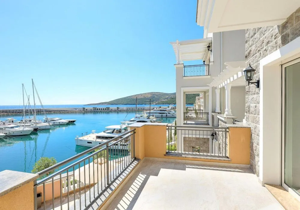 Sale, apartment, 70m², Luštica, Herceg Novi