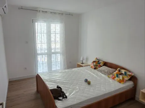 Rent, two bedroom apartment, 60m², Podkošljun, Budva - image 6