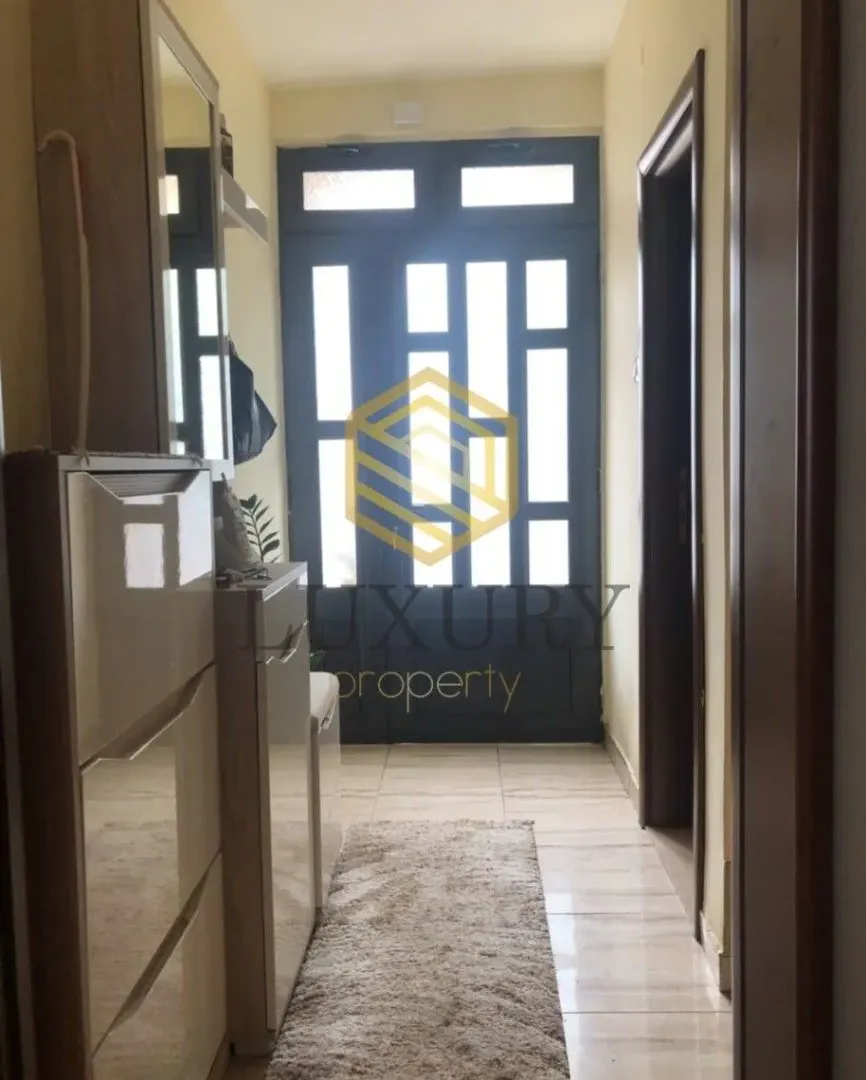 Rent, house, 120m², Stari Aerodrom, Podgorica