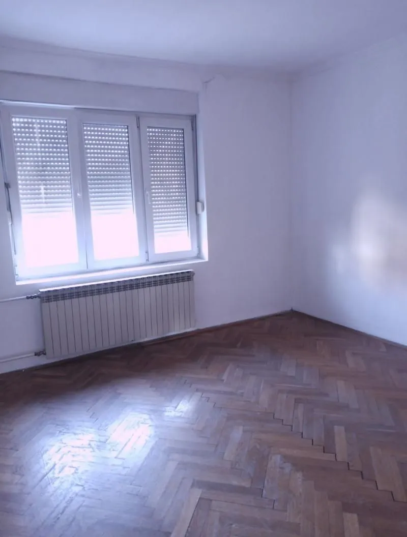 Sale, house, 250m², Zemun Sve Podlokacije, Beograd