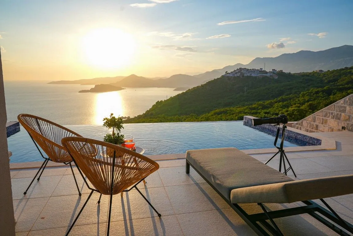 Sale, house, 430m², Blizikuće, Budva