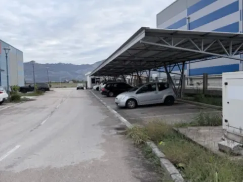 Izdavanje, poslovni prostor, 2000m², Kuće Rakića, Podgorica - image 5
