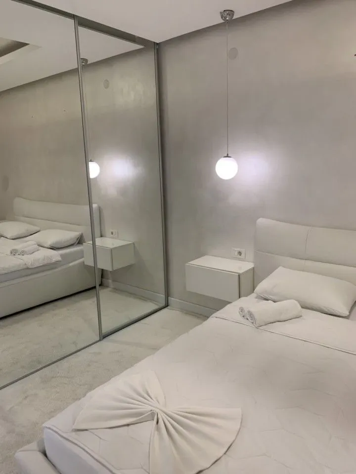 Sale, apartment, 94m², Rafailovići, Budva