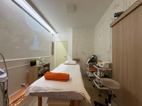 Prodaja, poslovni prostor, 63m², City Kvart, Podgorica - image 6