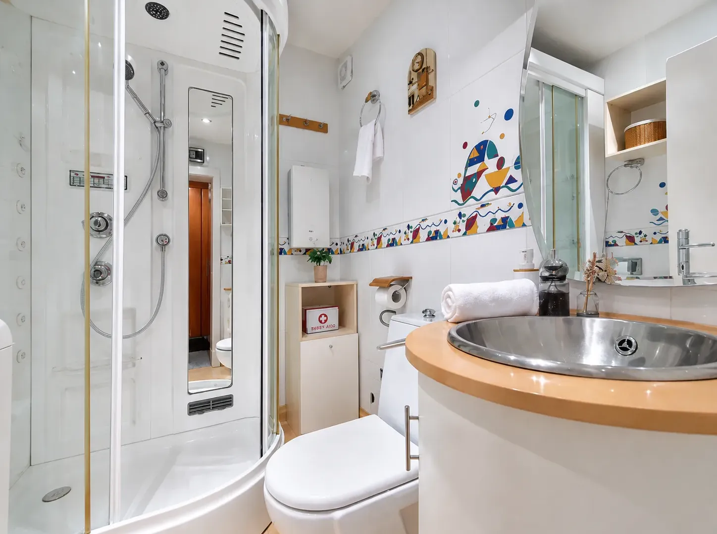 Rent, two bedroom apartment, 100m², Centar, Budva