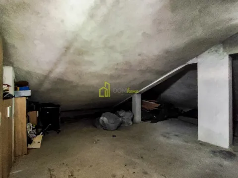 Prodaja, kuća, 340m², Tološi, Podgorica - image 10