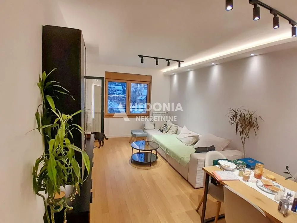 Sale, three bedroom apartment, 70m², Zemun Sve Podlokacije, Beograd