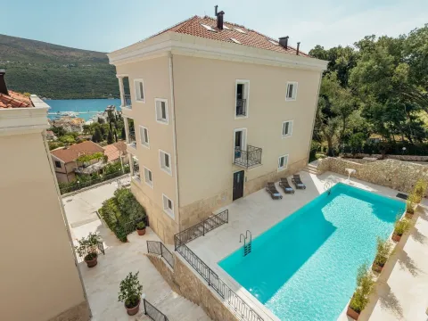 Prodaja, trosoban stan, 158m², Đenovići, Herceg Novi - image 21