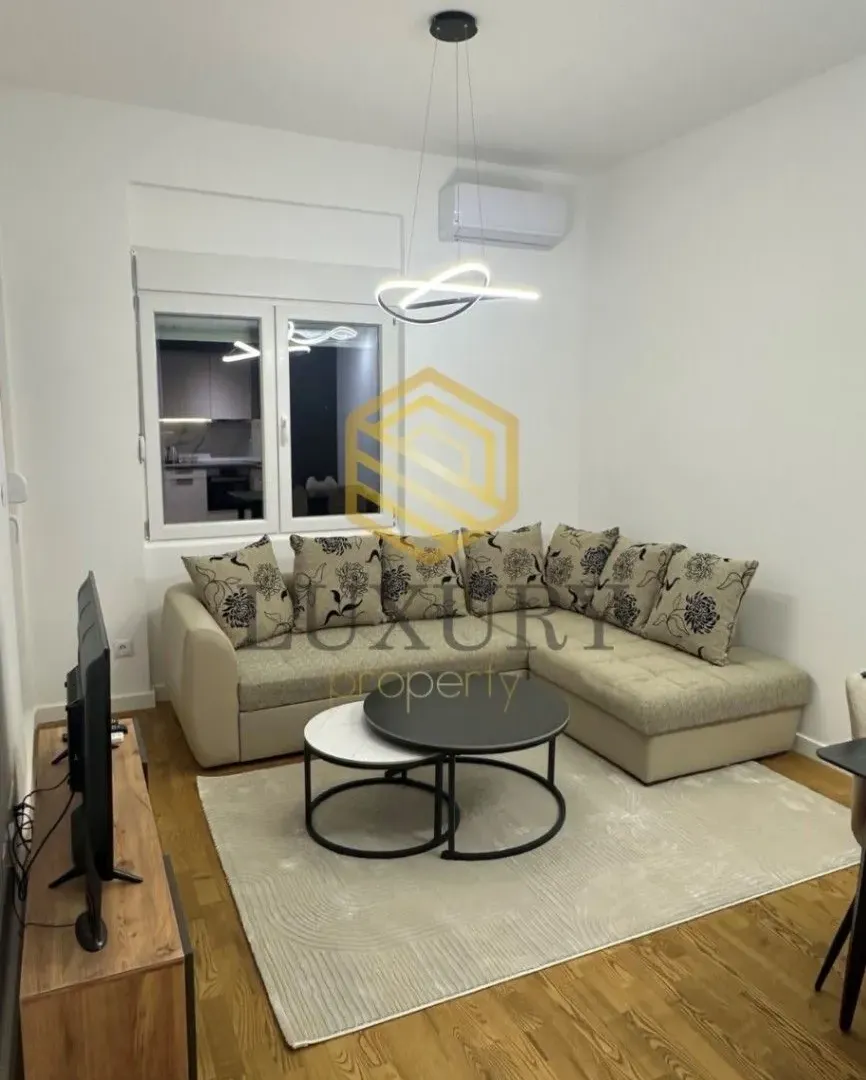 Prodaja, jednosoban stan, 39m², Centar, Podgorica