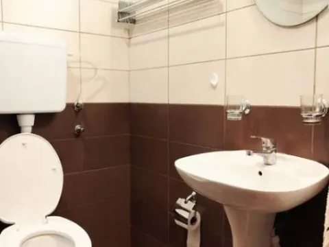 Sale, studio apartment, 19m², Kod Big Fashion-a, Podgorica - image 5