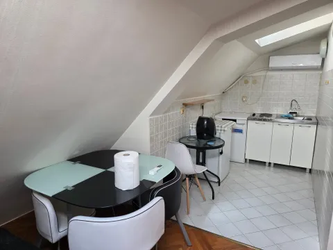 Rent, studio apartment, 25m², Stara Varoš, Podgorica - image 13