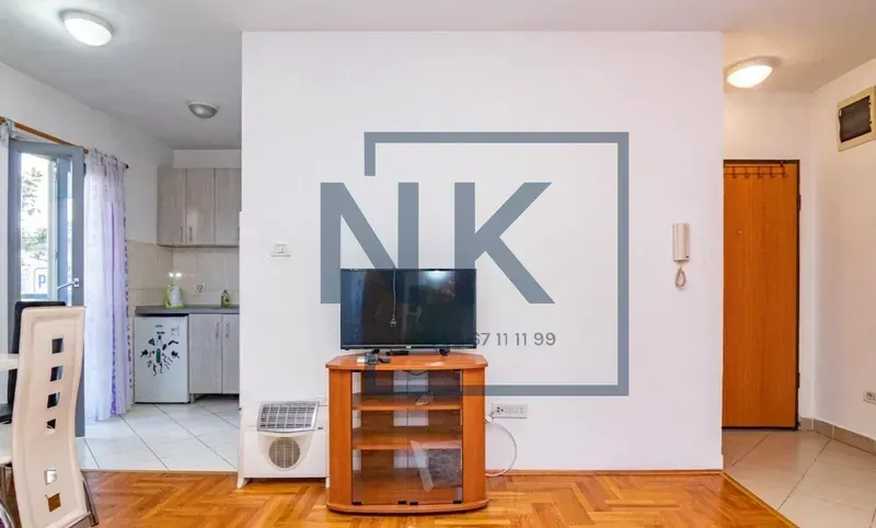 Izdavanje, garsonjera, 33m², 1 maj, Podgorica