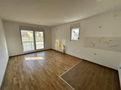 Prodaja, garsonjera, 26m2, Adice, Novi Sad, Novi Sad