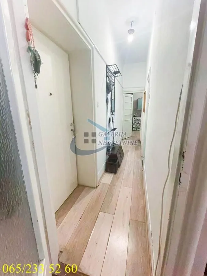 Prodaja, trosoban stan, 97m², Stari Grad, Beograd