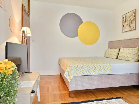 Prodaja, garsonjera, 24m², Budva, Crna Gora - image 21