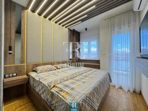 Izdavanje, dvosoban stan, 65m², City Kej, Podgorica - image 7