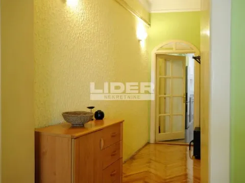 Izdavanje, dvosoban stan, 56m², Stari Grad, Beograd - image 8