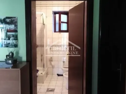 Prodaja, kuća, 197m², Ledine, Beograd - image 7