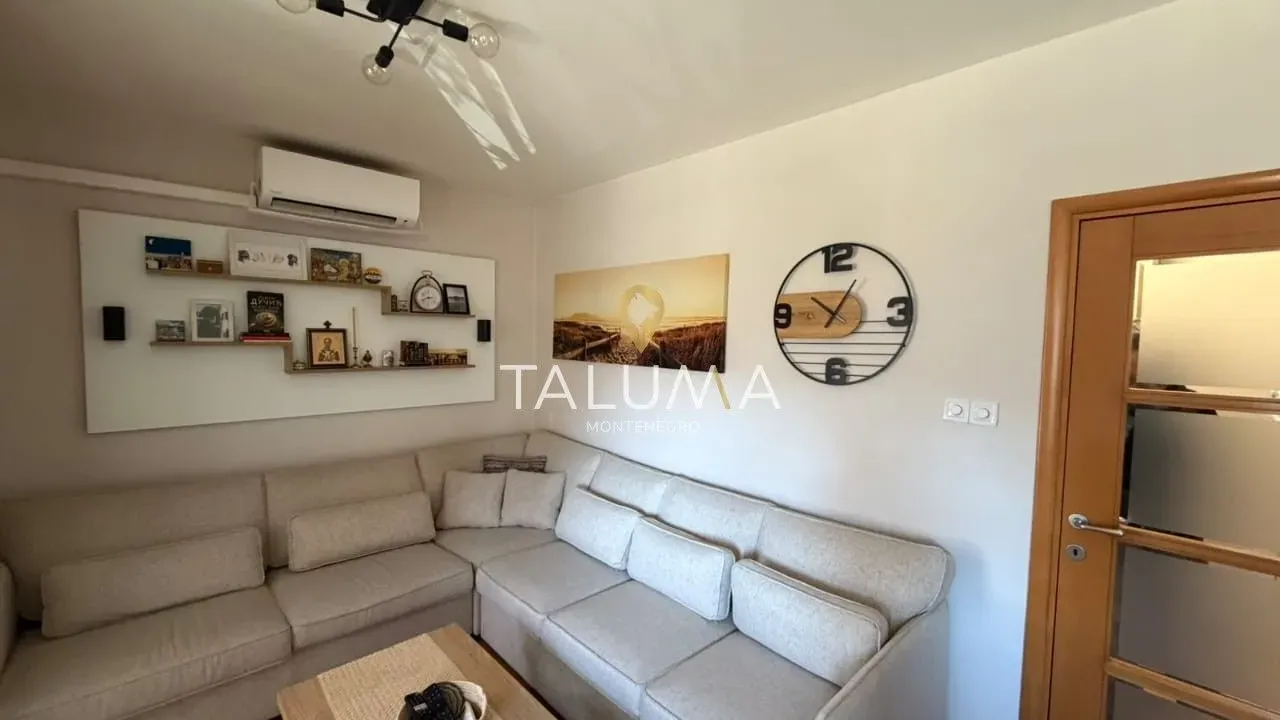 Izdavanje, jednosoban stan, 30m², Blok 9, Podgorica