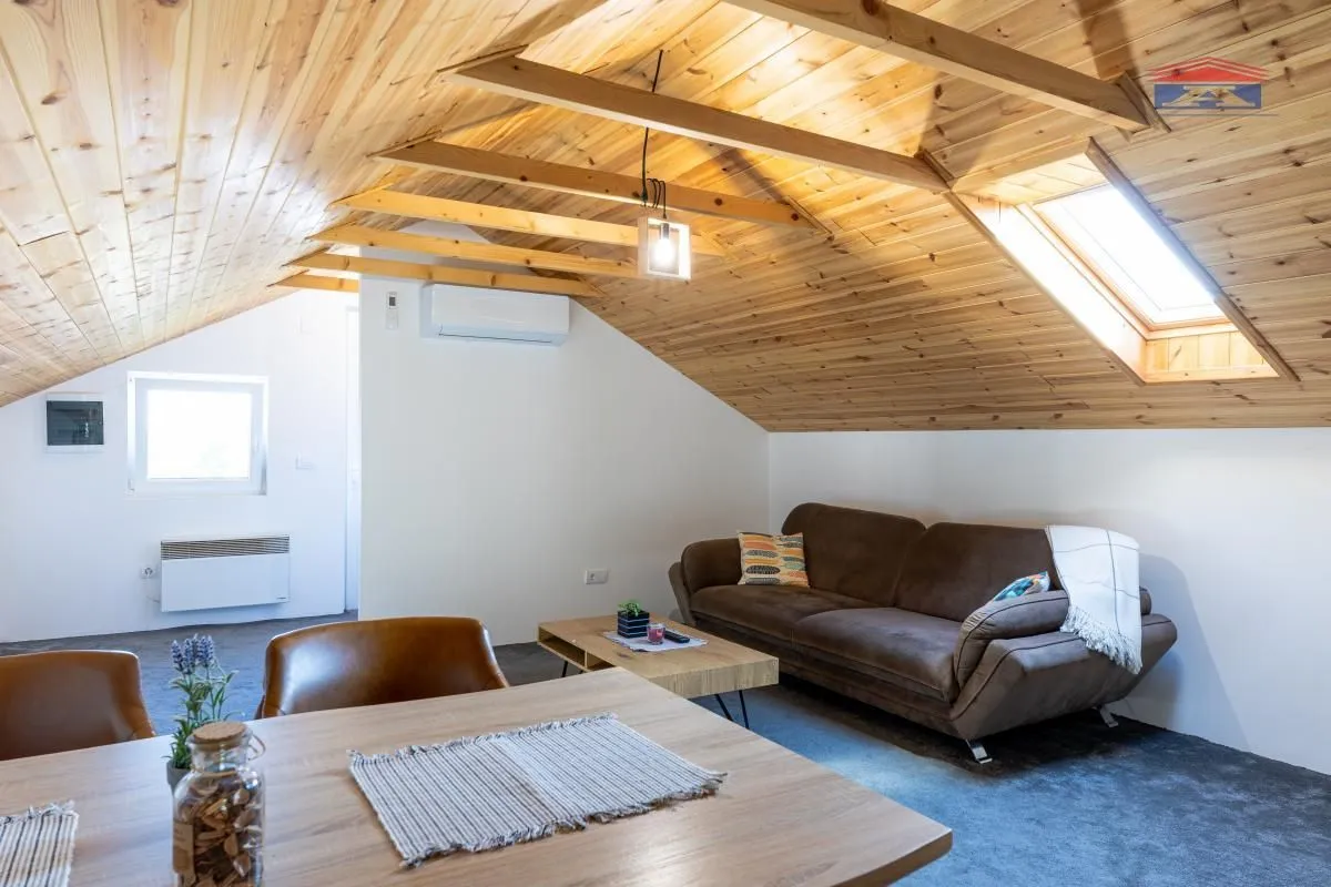 Sale, house, 230m², Banja Vrdnik, Irig