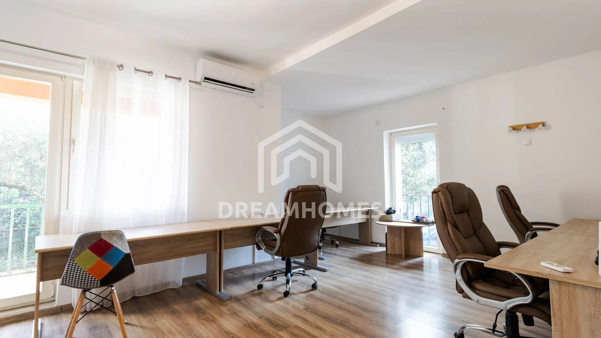 Rent, office space, 90m², Gorica C, Podgorica