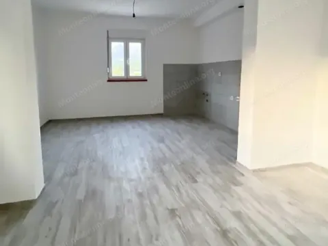 Sale, two bedroom apartment, 177m², Šušanj, Bar - image 4