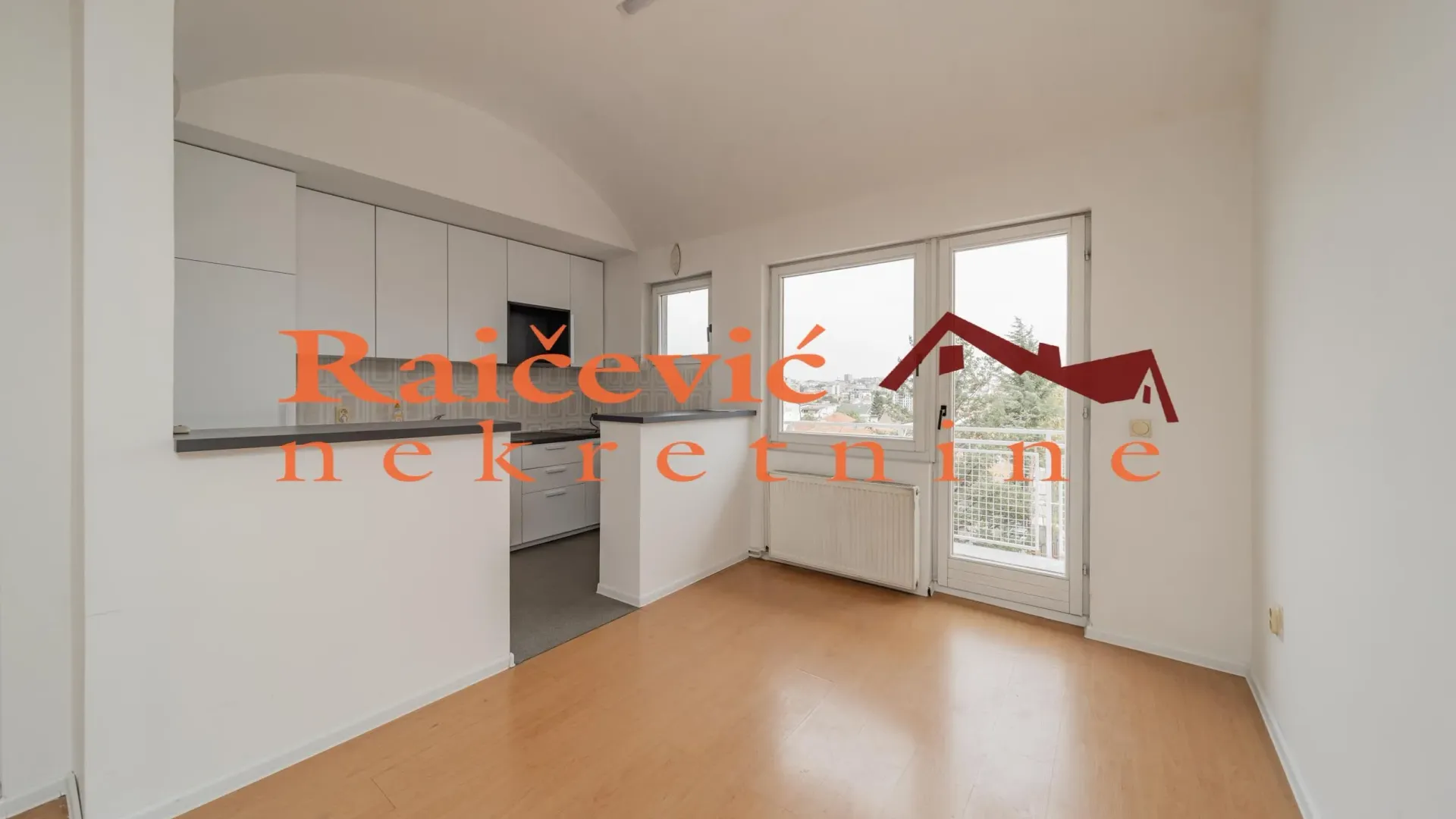 Rent, four bedroom apartment, 176m², Autokomanda, Voždovac Sve Podlokacije