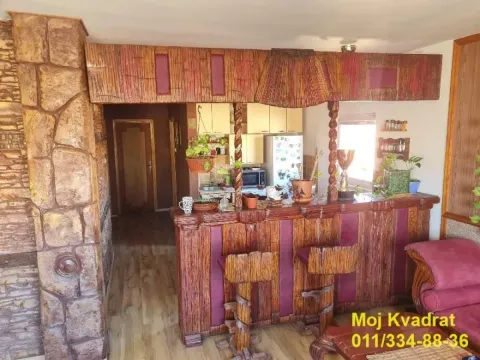 Sale, four bedroom apartment, 77m², Palilula Sve Podlokacije, Beograd - image 4