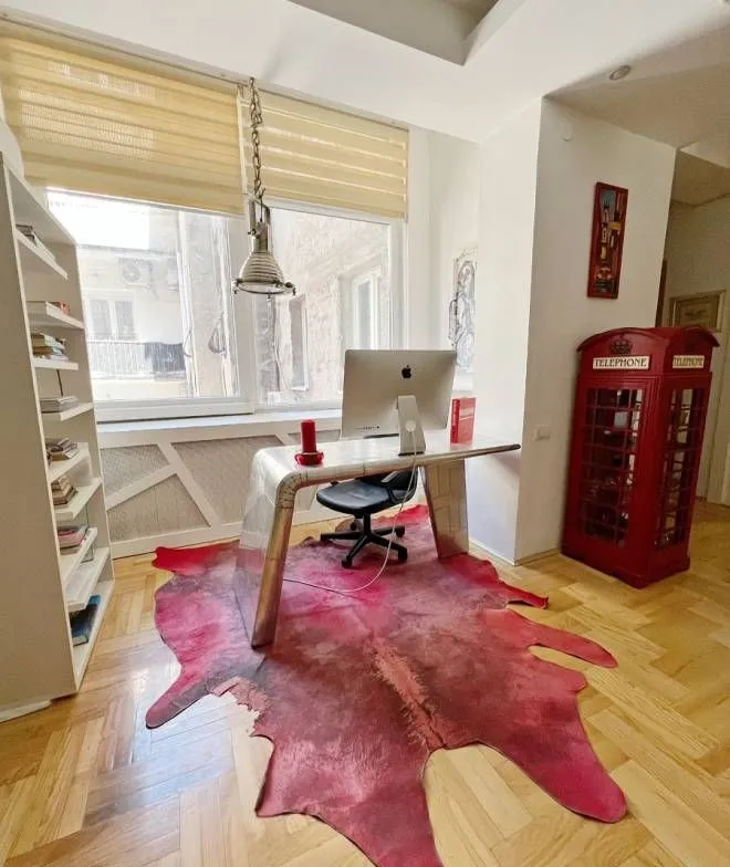 Izdavanje, dvosoban stan, 69m², Vračar Hram, Vračar Sve Podlokacije