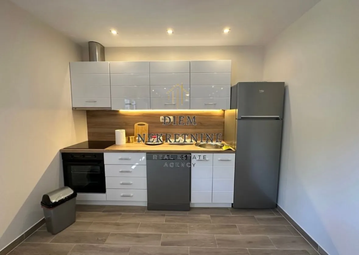 Rent, house, 85m², Lastva Grbaljska, Kotor
