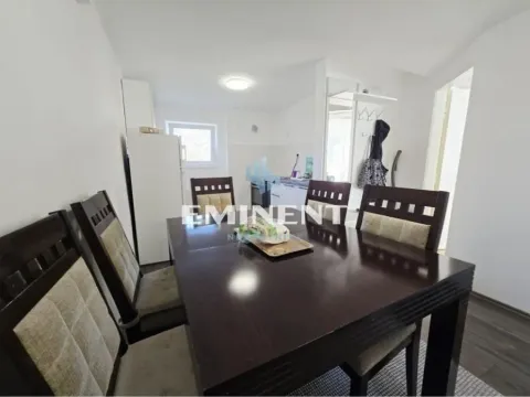 Izdavanje, trosoban stan, 90m², Stari Grad, Beograd - image 7