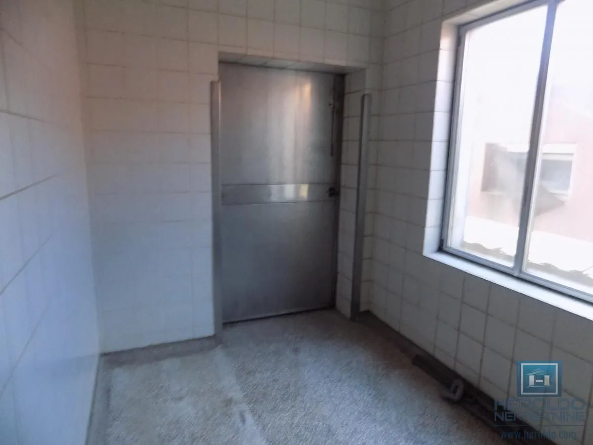 Rent, office space, 1500m², Donje Vidovo, Paraćin