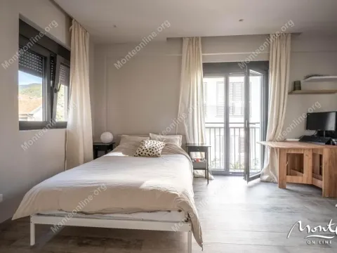 Sale, studio apartment, 24m², Tivat, Crna Gora - image 6