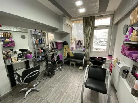 Izdavanje, poslovni prostor, 58m², Bulevar Evrope, Novi Sad Sve Podlokacije - image 10