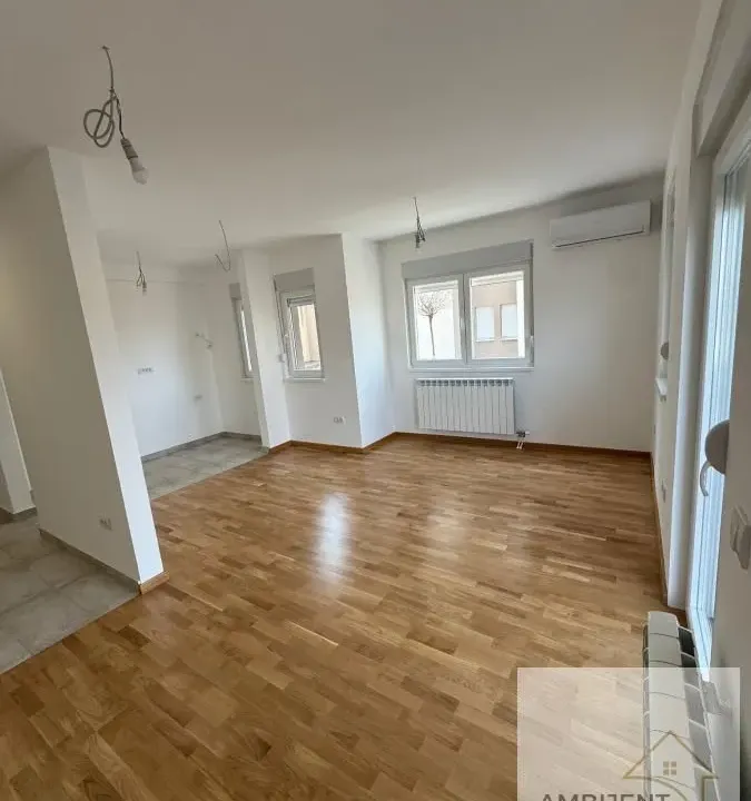 Rent, three bedroom apartment, 56m², Ledine, Beograd