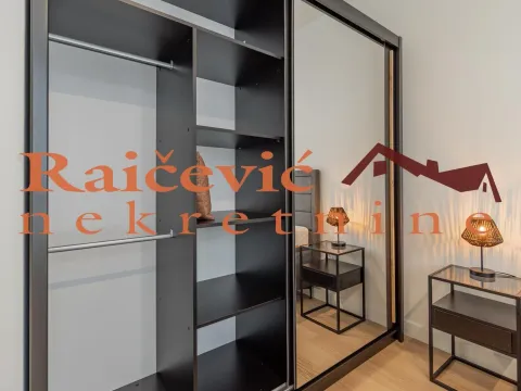 Izdavanje, dvosoban stan, 55m², Savski Venac, Beograd - image 17