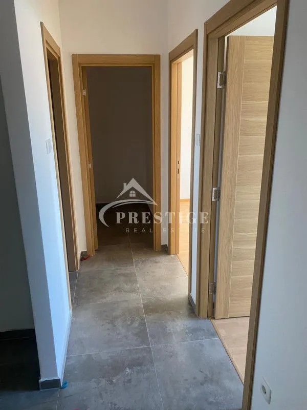 Prodaja, dvosoban stan, 73m², Pobrežje, Podgorica