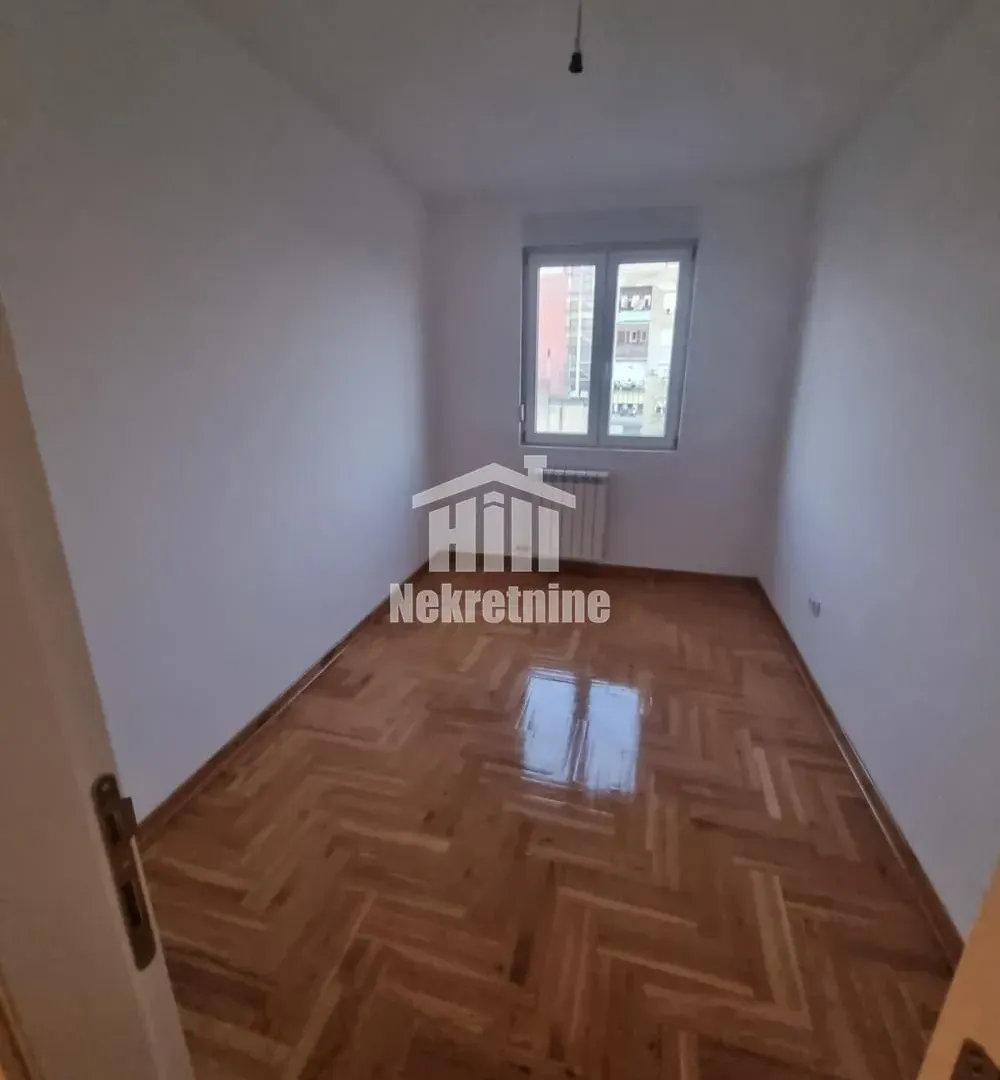 Sale, one bedroom apartment, 43m², Zemun Cara Dušana, Zemun Sve Podlokacije