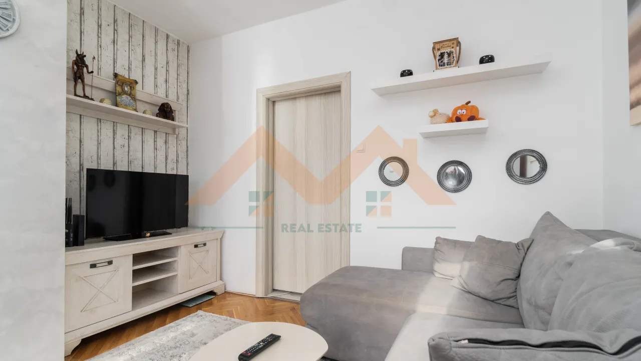 Izdavanje, dvosoban stan, 57m², Zabjelo, Podgorica