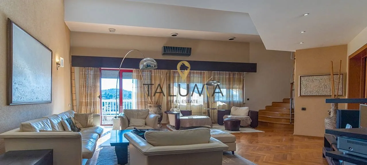 Prodaja, stan, 285m², Preko Morače, Podgorica