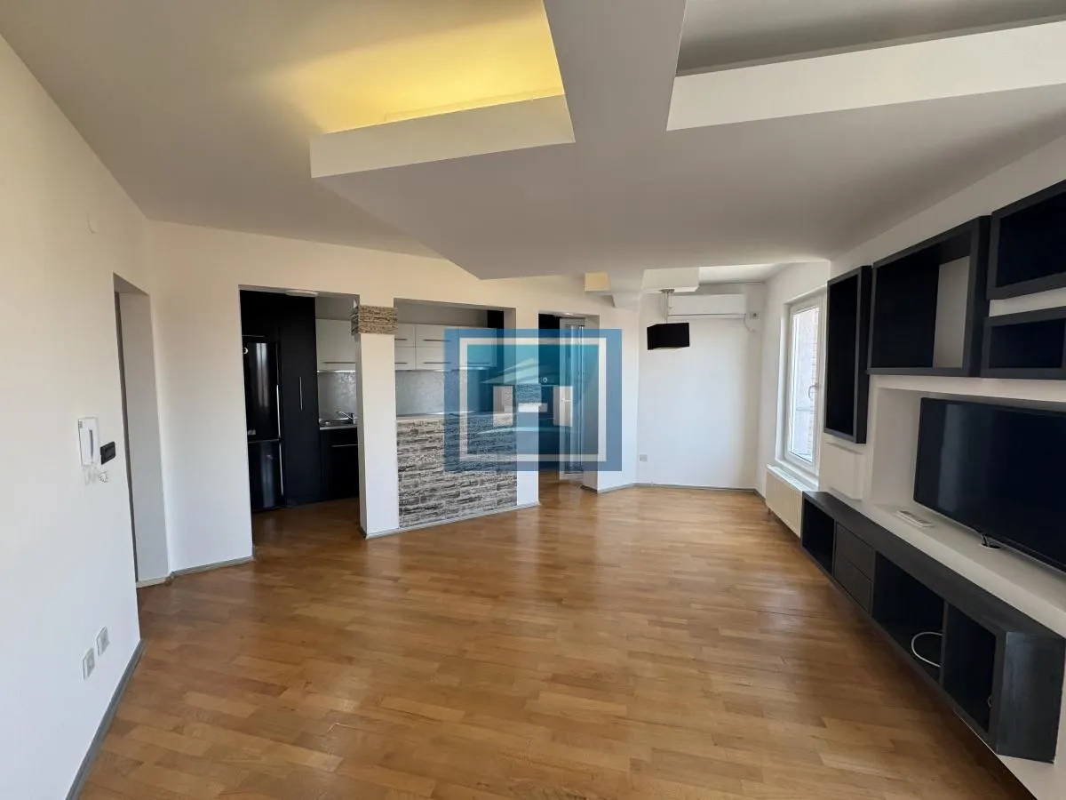 Prodaja, trosoban stan, 82m², Centar, Jagodina