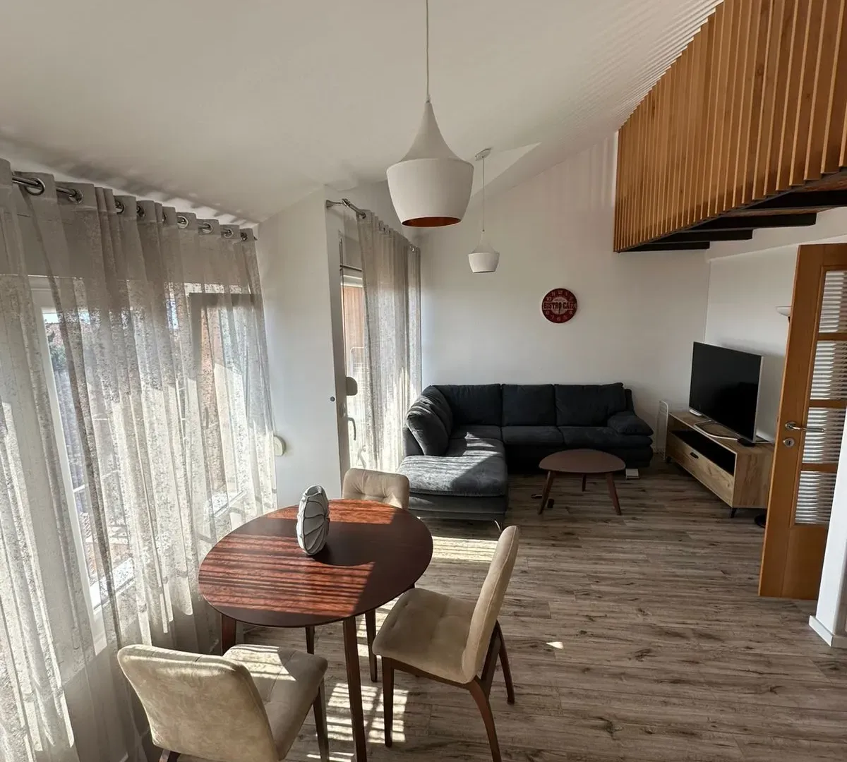 Rent, one bedroom apartment, 40m², Centar, Tivat