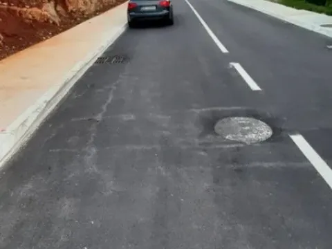 Prodaja, ugostiteljski objekat, 90m², Ljubović, Podgorica - image 4