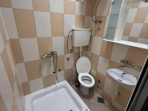 Rent, house, 120m², Mirijevo Sve Podlokacije, Beograd - image 12