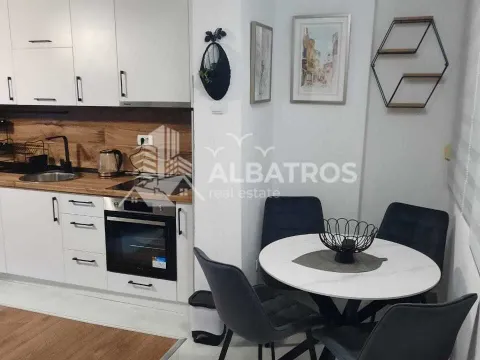 Izdavanje, jednosoban stan, 52m², Šušanj, Bar - image 7