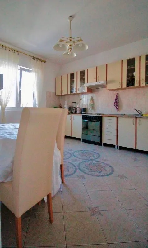 Sale, three bedroom apartment, 121m², Jajinci, Voždovac Sve Podlokacije