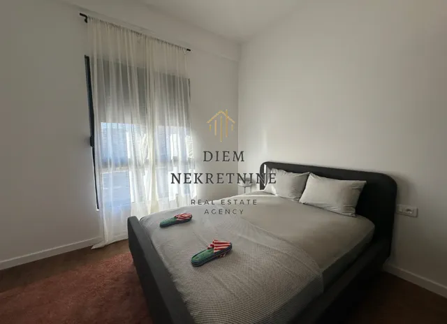 Rent, one bedroom apartment, 56m², Čeluga, Bar