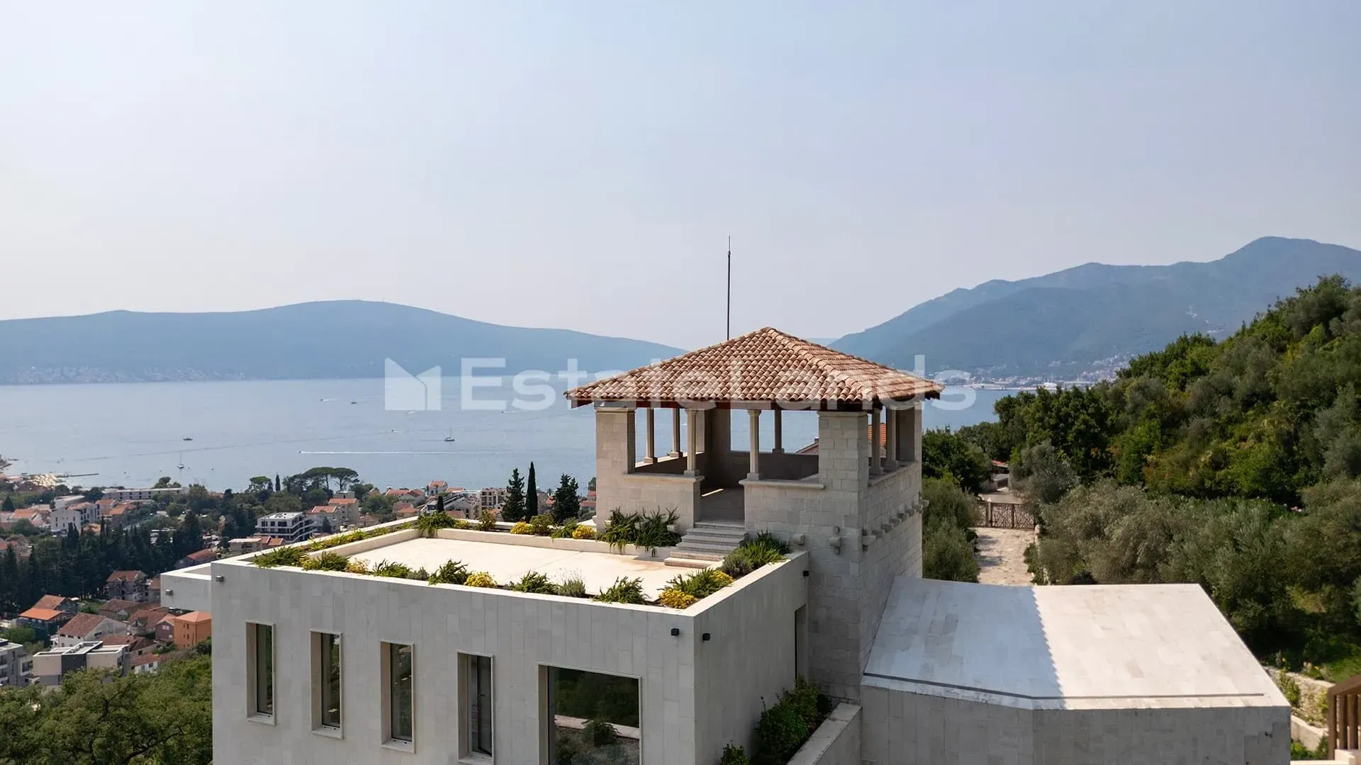 Prodaja, kuća, 1482m², Donja Lastva, Tivat