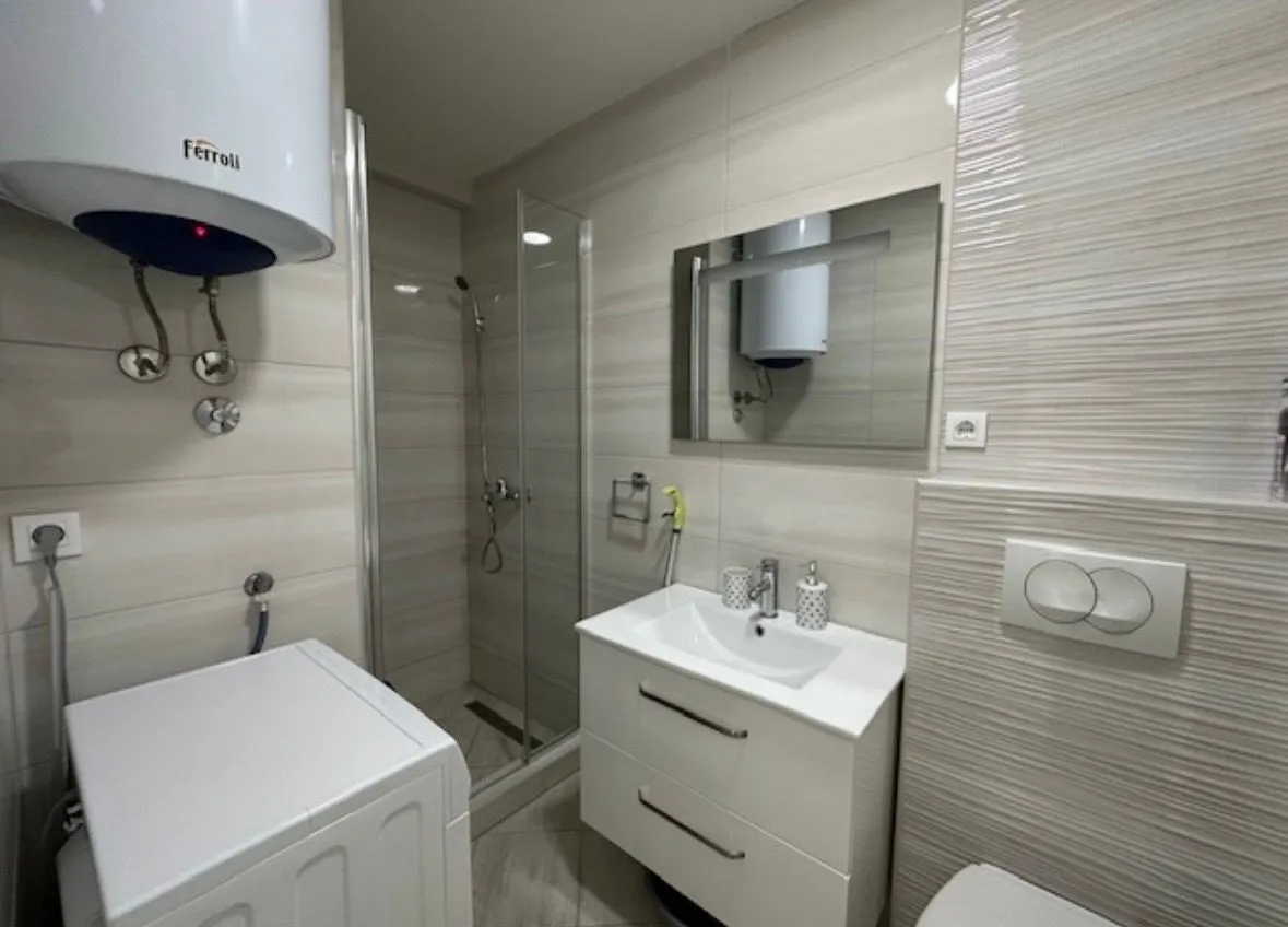 Izdavanje, garsonjera, 35m², Šušanj, Bar